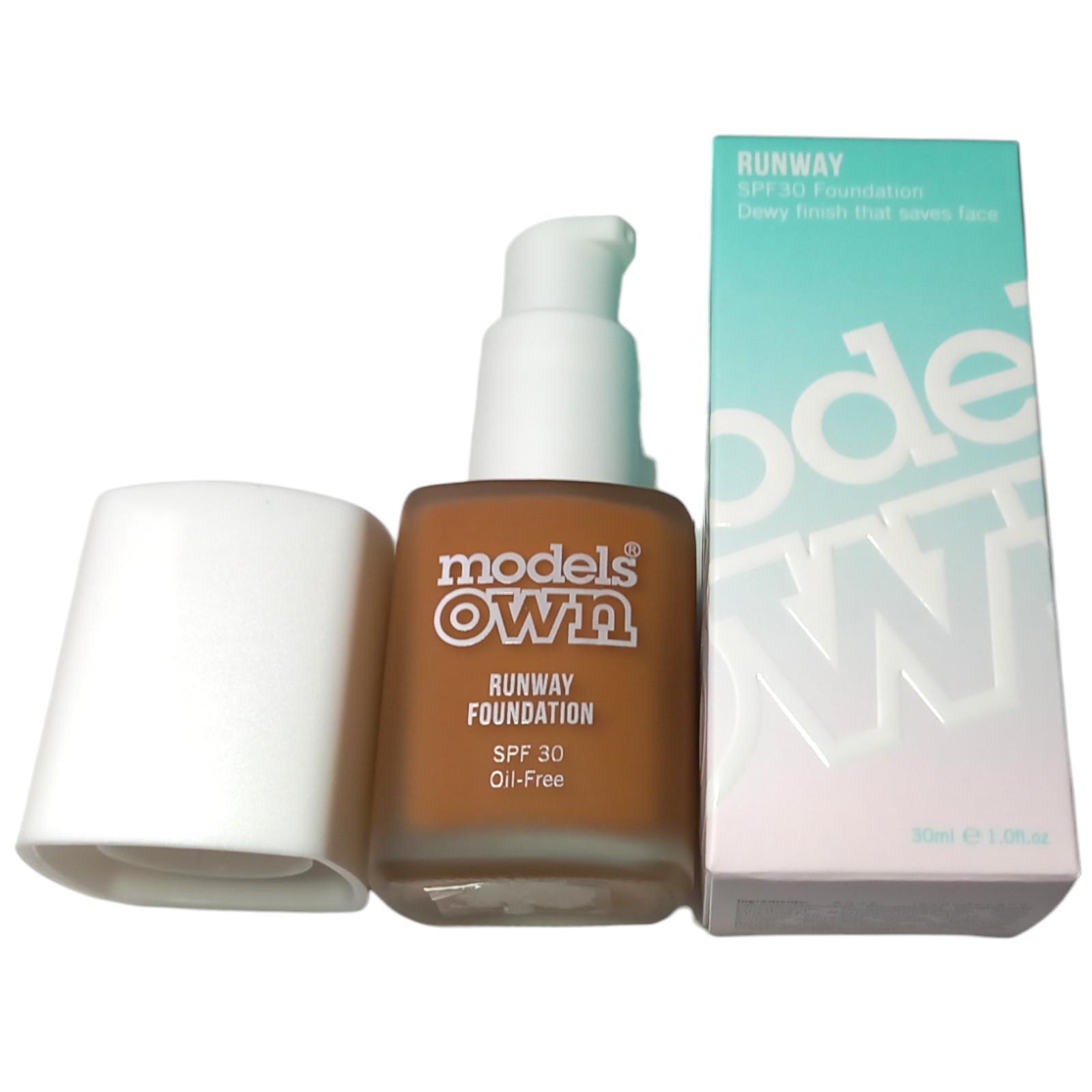 Models Own Dewy Foundation 11 Mocha Runway SPF30 Oil-free 30ml