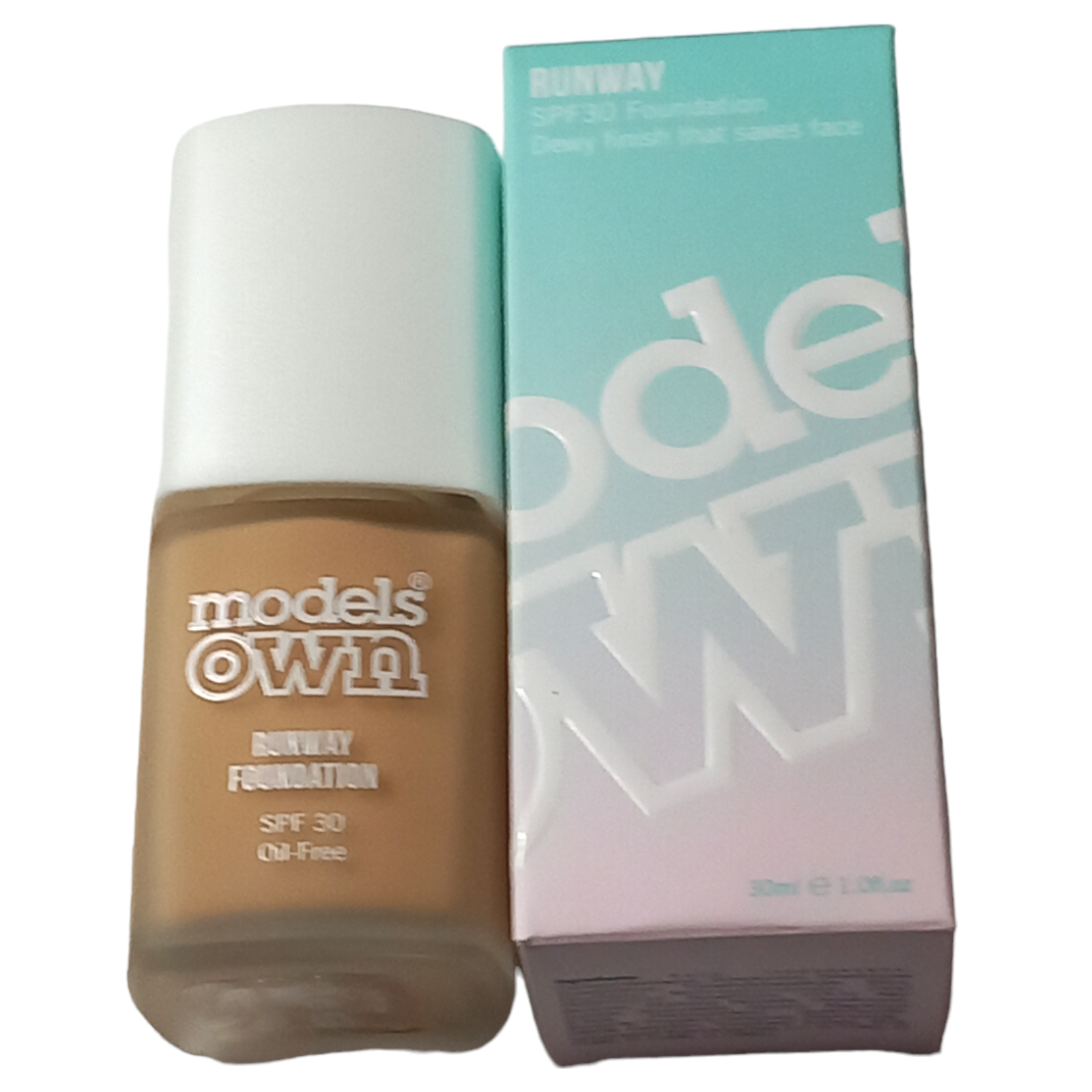 Models Own Runway SPF30 Dewy Foundation 04 Buff Oil-free 30ml
