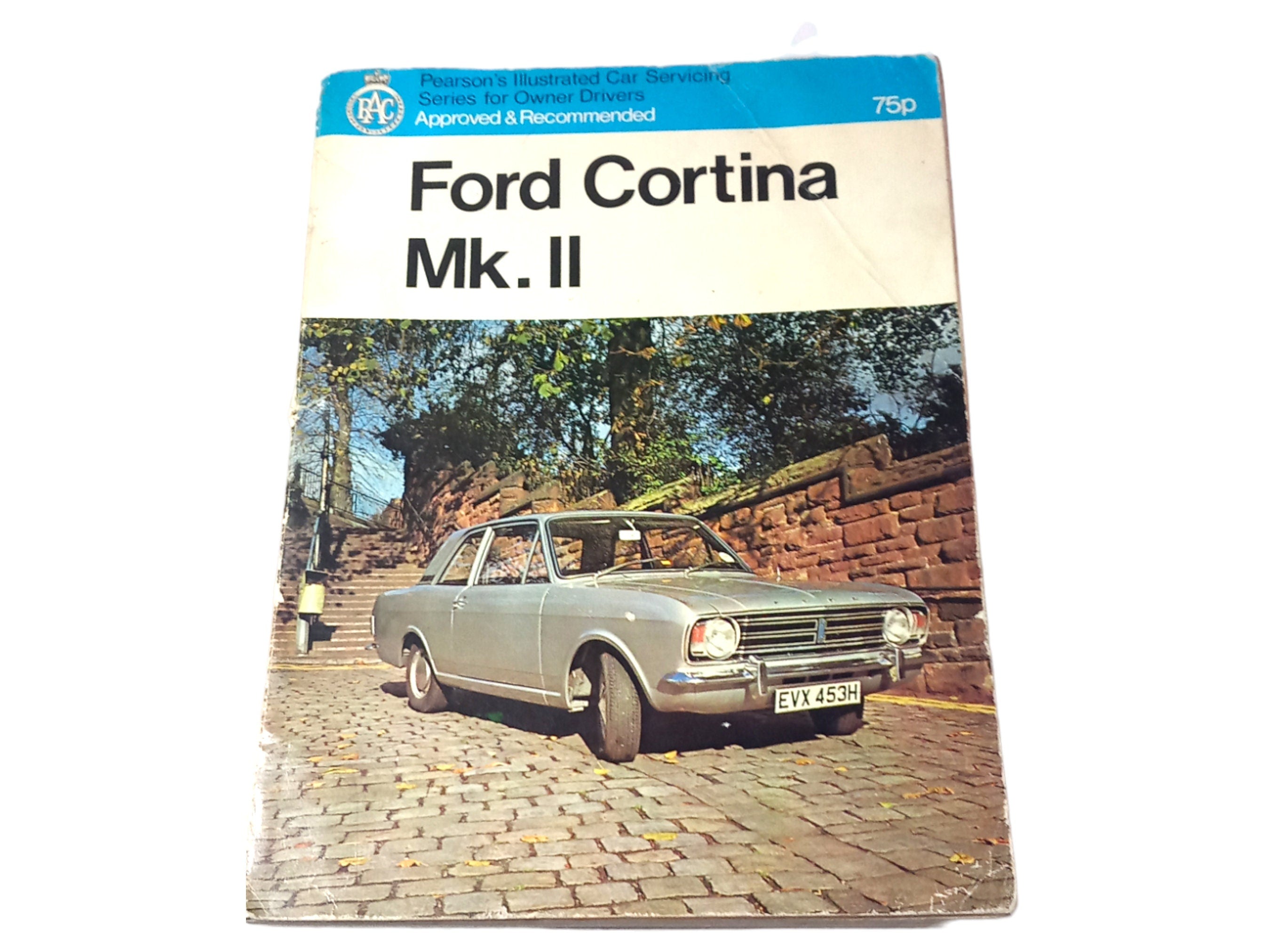 Ford Cortina Mk 2: 1973 Car Servicing Manual