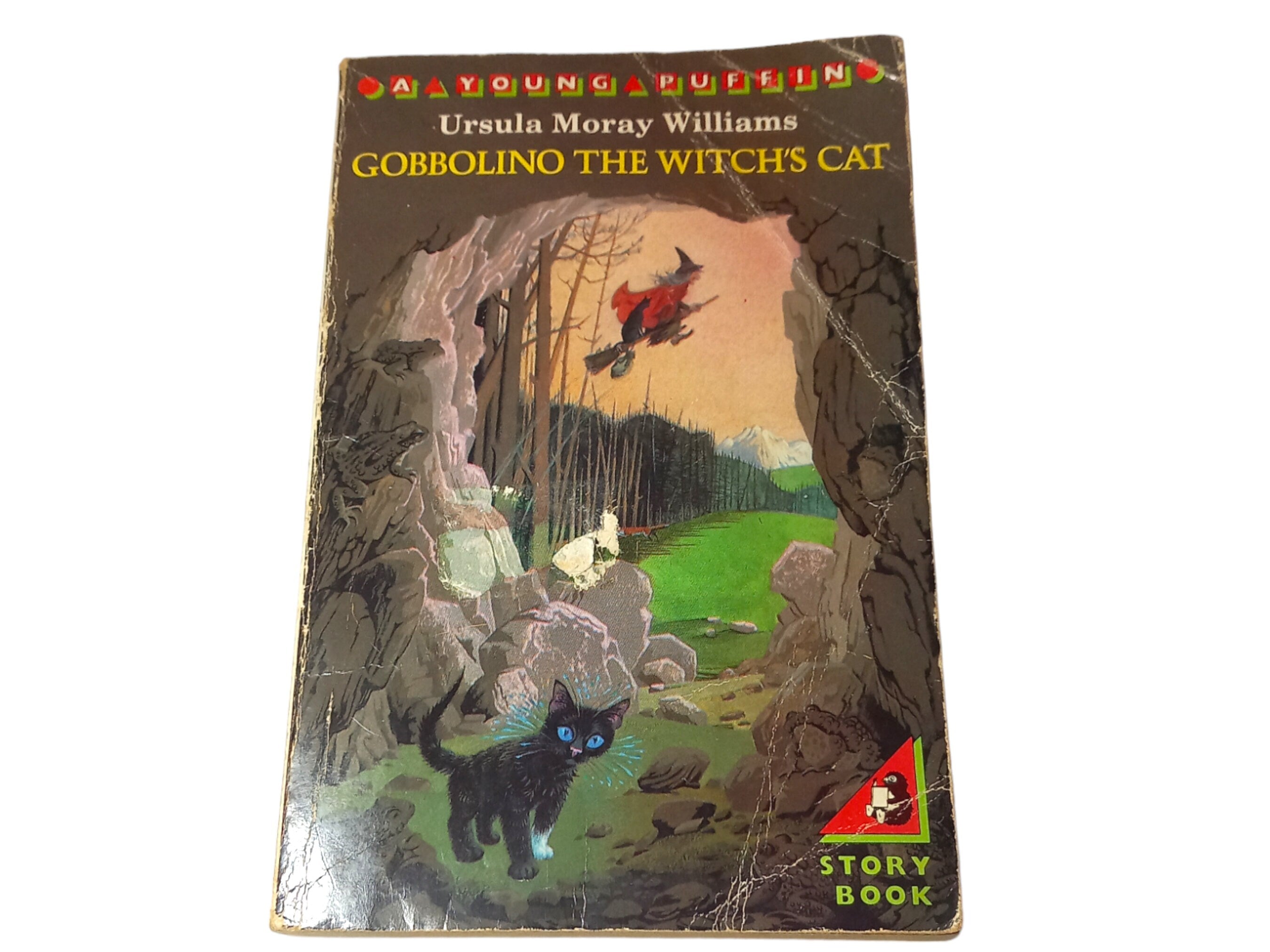 Gobbolino The Witch's Cat: 1985 Puffin Books Paperback