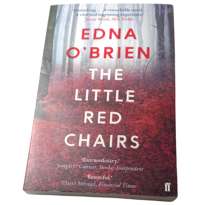 The Little Red Chairs by Edna O'Brien (Paperback, 2016)
