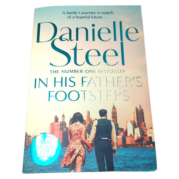 In His Father's Footsteps by Danielle Steel (Paperback, 2019)