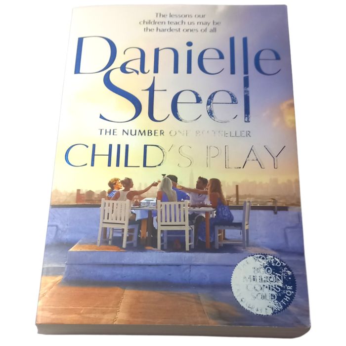 Child's Play by Danielle Steel (Paperback, 2020)