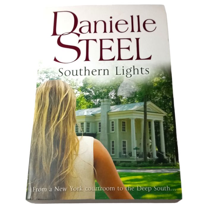 Southern Lights by Danielle Steel (Paperback, 2010)