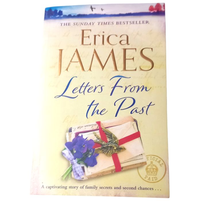 Letters From the Past: The bestselling family drama of secrets and second