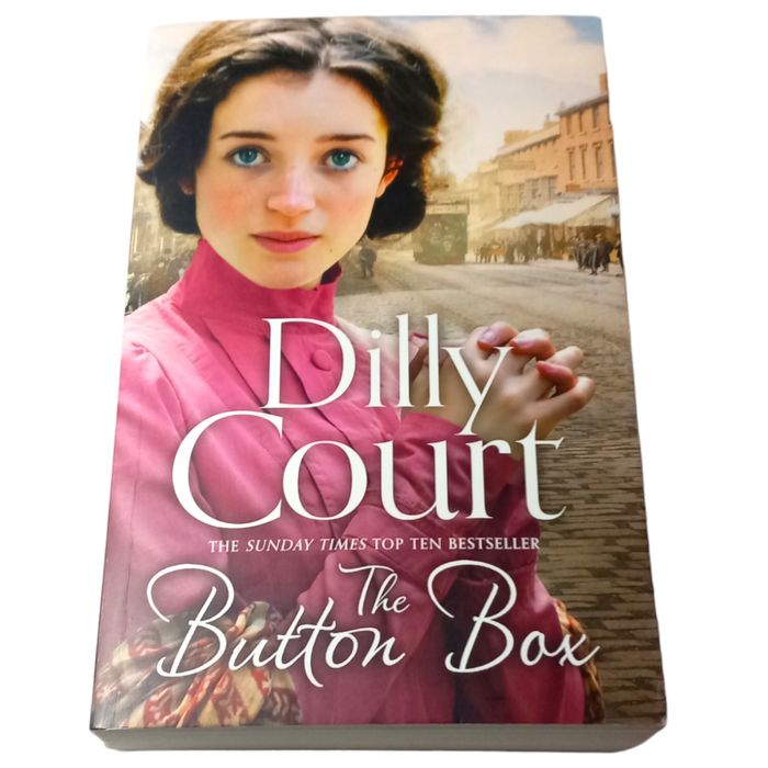 The Button Box by Dilly Court (Paperback, 2017) Good Condition