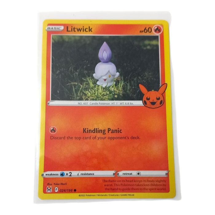 Litwick 024/196 Trick or Trade 2022 Pokemon TCG Card NM Pumpkin Stamp Basic